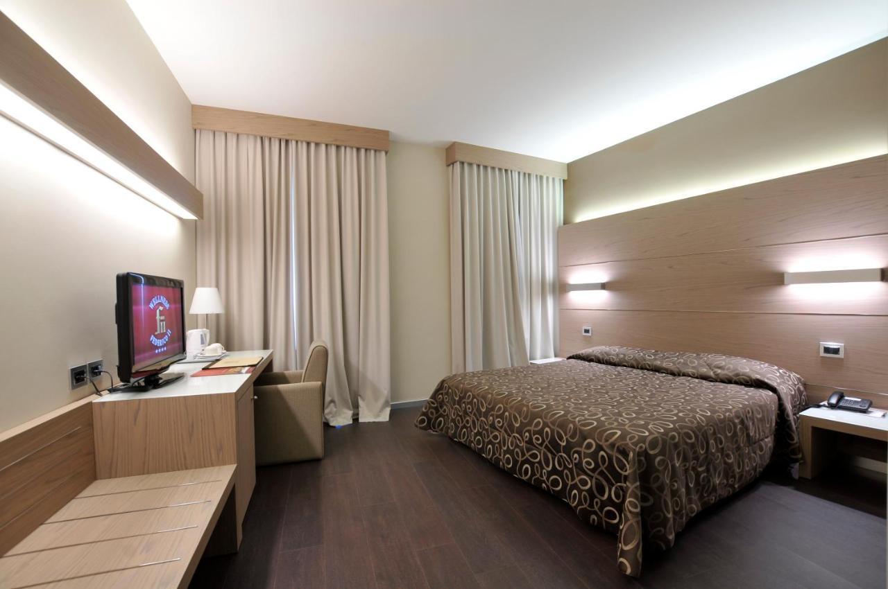 Hotel Federico II Jesi Kültér fotó