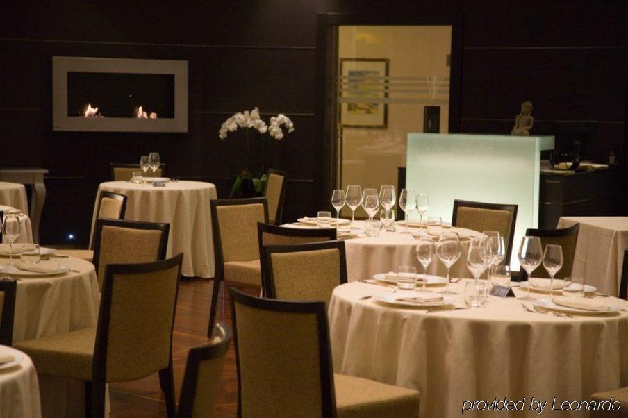 Hotel Federico II Jesi Étterem fotó