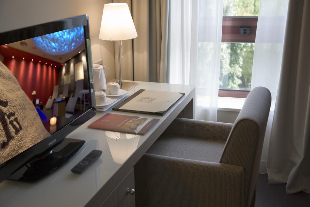 Hotel Federico II Jesi Kültér fotó