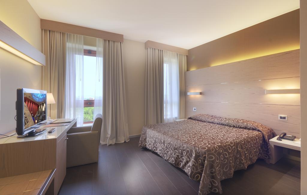 Hotel Federico II Jesi Kültér fotó