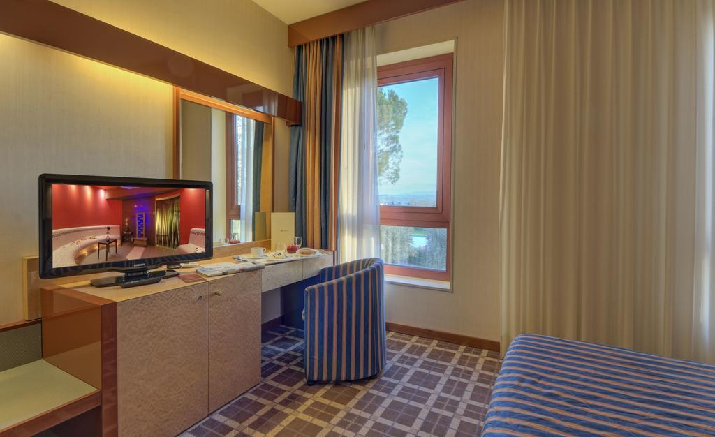 Hotel Federico II Jesi Kültér fotó